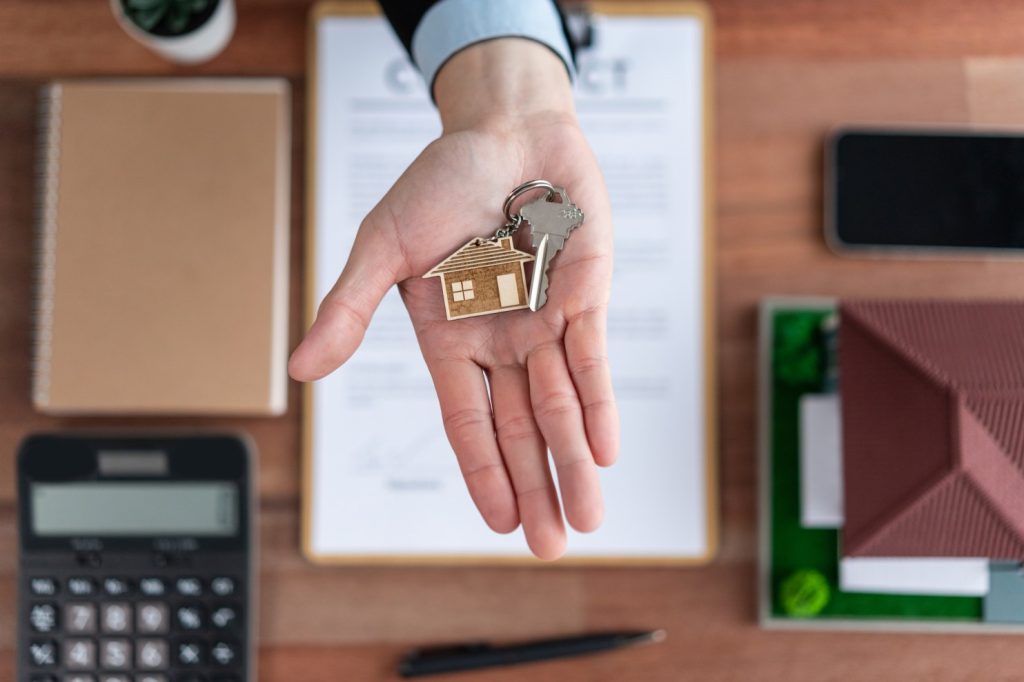 Mortgage refinance service